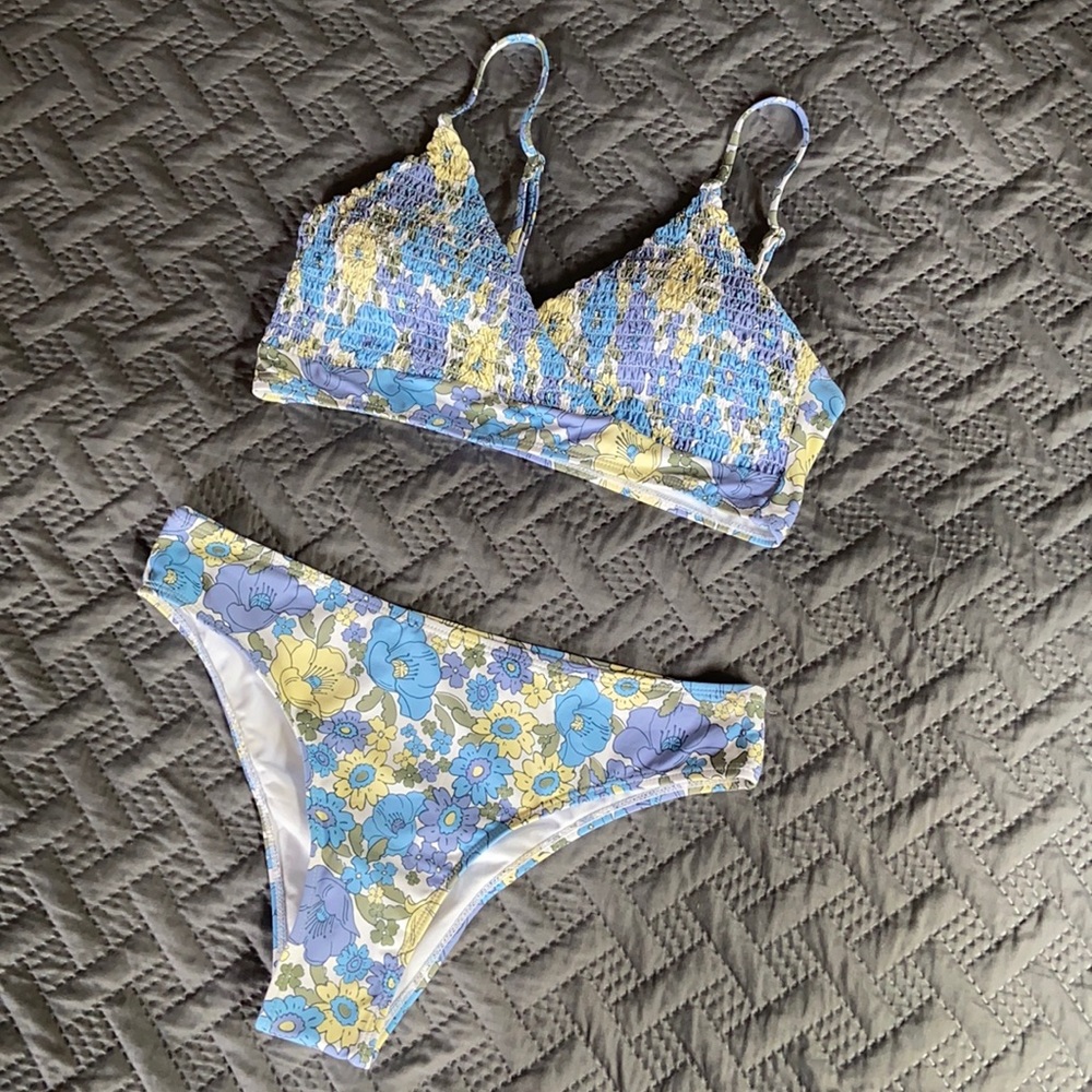 Trendy Bikini